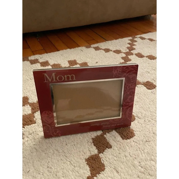 MOM, Caring, Giving, Loving & More... Picture Frame 4 x 6 - Picture 1 of 8